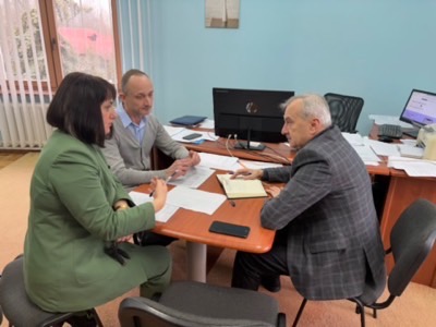 Спільна стратегія: податкова служба та громади працюють над ліквідацією боргів із майнових податків. Фото № 3/2