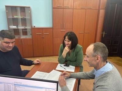 Спільна стратегія: податкова служба та громади працюють над ліквідацією боргів із майнових податків. Фото № 5/4